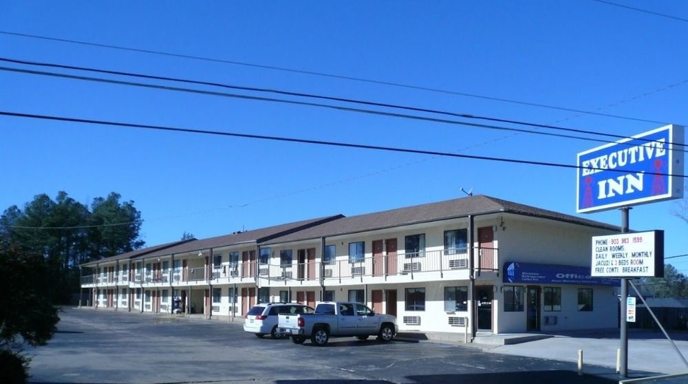 Executive Inn By Oyo Kilgore North Buitenkant foto